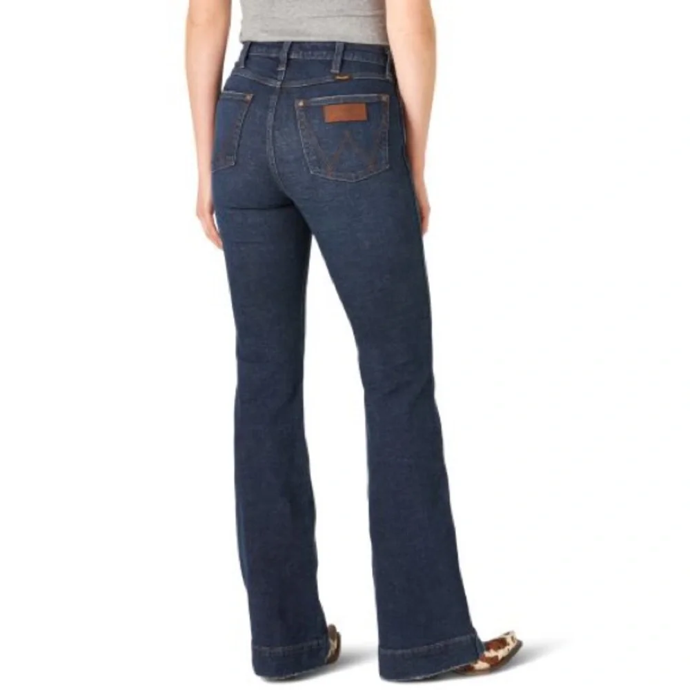 NWT Women's Wrangler Retro Faithlyn High Rise Eco Trousers Denim Jeans Tall Long